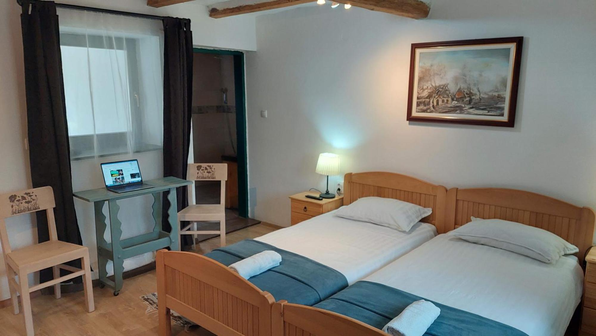 Eva House Hotel Pacsér Kültér fotó